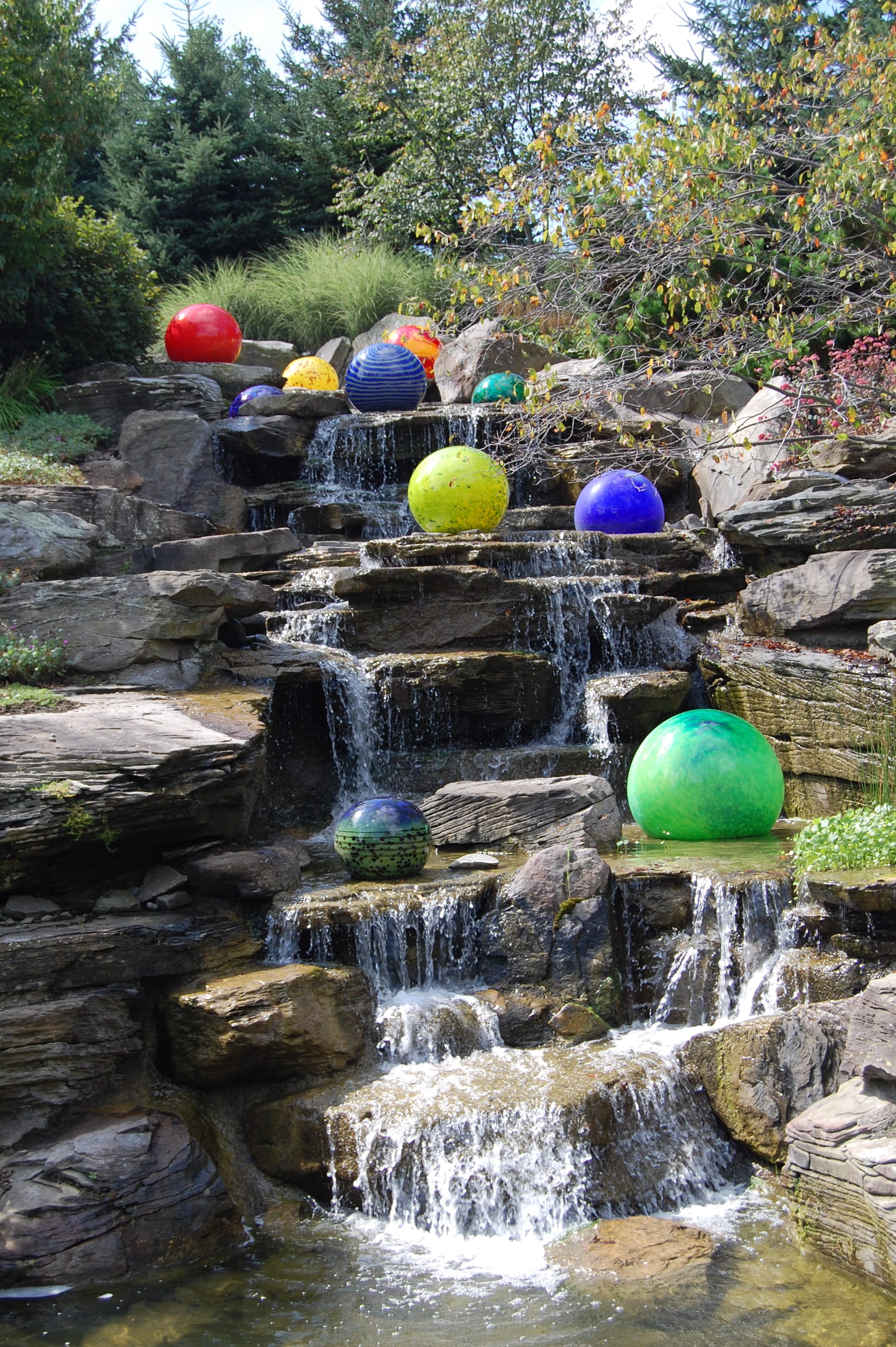 Dale Chihuly at the Frederik Meijer Gardens and Sculpture Park…..again