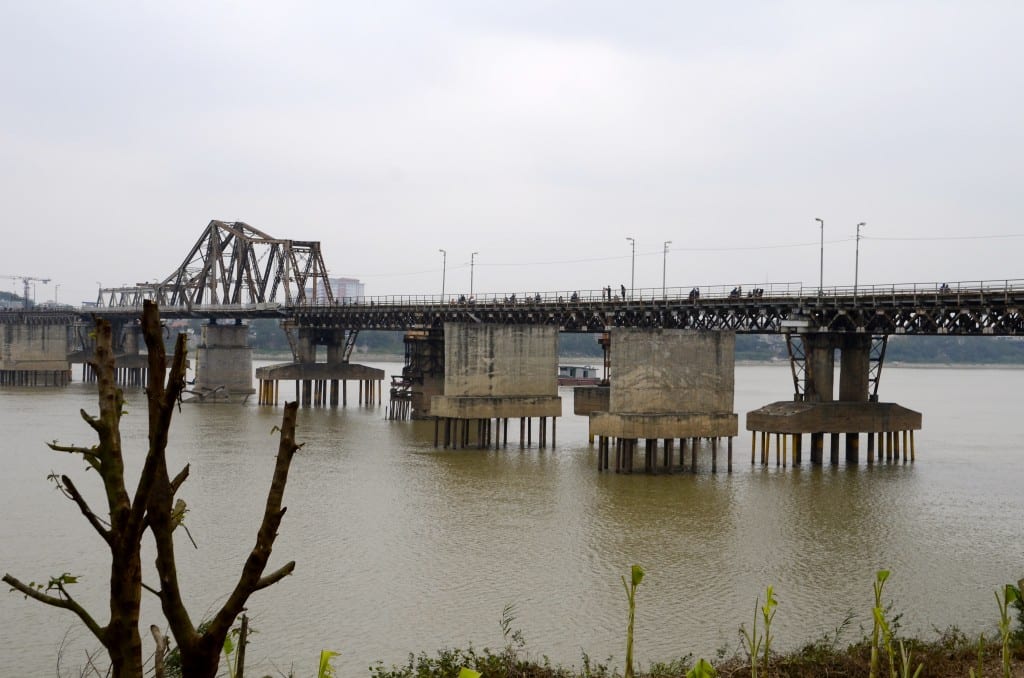 Long Bein Bridge, Hanoi