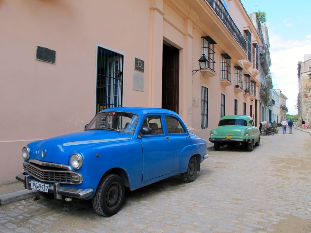 Cars in Cuba 