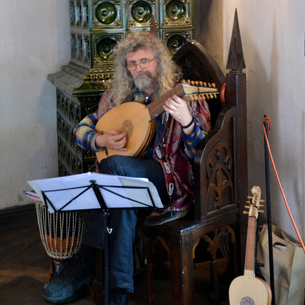 Romanian Musician