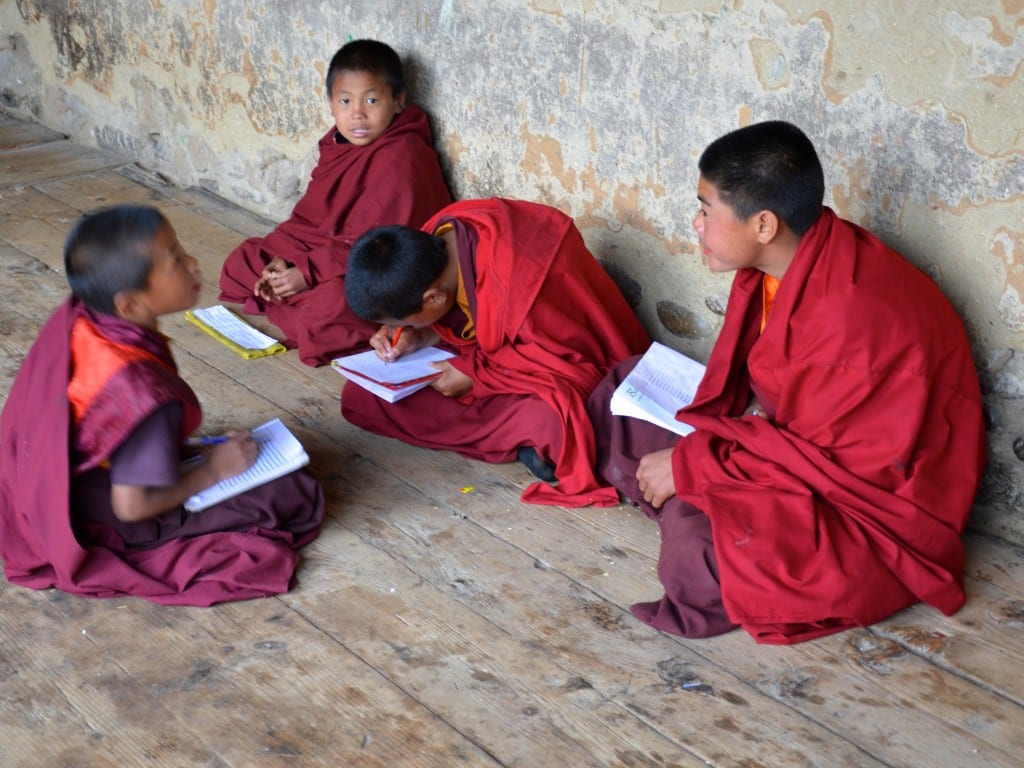 Doing their lessons in Bhutan DSC_8449