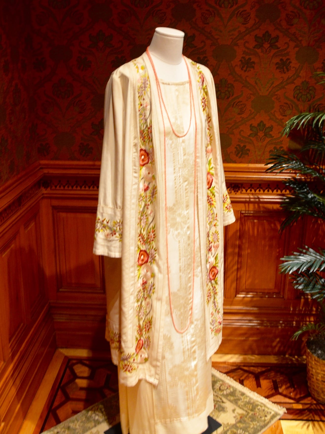 Dressing Downton: Changing Fashion for Changing Times